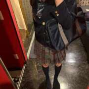 ヒメ日記 2026/04/04 02:25 投稿 らむ 愛くるしいチート級笑顔! ウエスト・コム