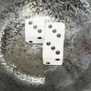 ララ 🎲🎲🎲 ナンバーゼロハチイチ