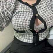 ヒメ日記 2025/12/23 02:00 投稿 音愛（ねあ） 女々艶 大和店