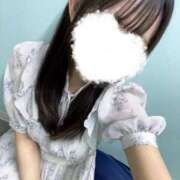 こりん☆反則級天真爛漫美女☆ 出勤♡ アネキャンモード