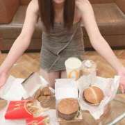 はる 🎊mマックパーティーm🎊 人妻倶楽部 内緒の関係 越谷店