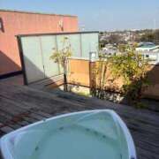 はる 出勤してます🐱 人妻倶楽部 内緒の関係 越谷店