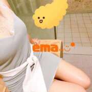 ヒメ日記 2024/12/28 17:01 投稿 近藤えま 華椿