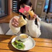 ヒメ日記 2025/12/10 01:36 投稿 みるく The White