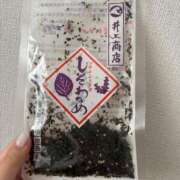 みるく 🎁このお土産くれた方探してます‼️‼️ The White（ザ ホワイト）