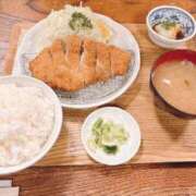 ヒメ日記 2025/05/16 19:38 投稿 愛琉あめり 全裸美女からのカゲキな誘惑