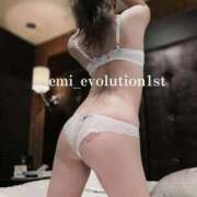 エミ 出勤🩵 Evolution1st キタ兎我野店