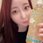 七瀬 あやめ　小柄カワイイ 出勤❣️ ファーストクラス ルビー