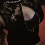 ヒメ日記 2025/10/18 15:55 投稿 ひばり 若葉