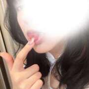 リリス 雨降らないように🥹🙏✨️ HAND BITCH(ハンドビッチ)