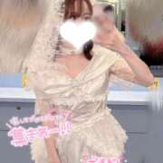 ユカ 明日まで😳 SCREEN(スクリーン)