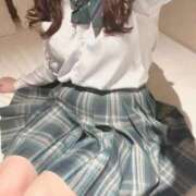 ヒメ日記 2025/10/25 07:09 投稿 冬野 れもん しゃせきょっ!XX教育される制服女子たち