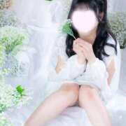 みな 💛頭なでなでしてくれるひとが好きっ ふわメロ