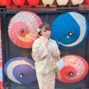 ヒメ日記 2026/01/04 12:38 投稿 ムキエビ　剥き海老 女の子市場