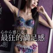 ヒメ日記 2025/10/22 22:31 投稿 鳳葵妃 Versailles