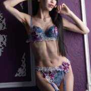 ヒメ日記 2025/12/11 12:37 投稿 鳳葵妃 Versailles