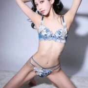 ヒメ日記 2025/12/24 22:21 投稿 鳳葵妃 Versailles