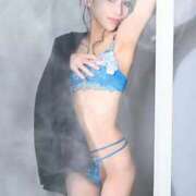 ヒメ日記 2026/04/10 22:21 投稿 鳳葵妃 Versailles