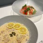 ゆい お暇です😿 神田エマニエル