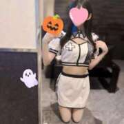 ヒメ日記 2025/10/28 20:25 投稿 新垣あすか 池袋手コキパラダイス　見習い天使とイタズラ小悪魔