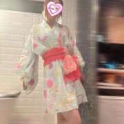 えみり 全身だとこんな感じ👘 ♡ クリスタル