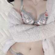 りあな 密着おま〇こで… Flower（フラワー）