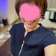 ヒメ日記 2025/12/22 09:45 投稿 西城 HERMINE-エルミネ-