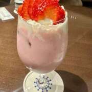 ゆりな 🍓 隙のあるエステ