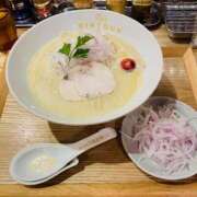 さき 黄色い服で行きましょうね プラザ２