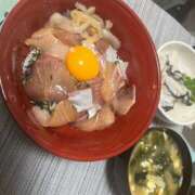 たま 出勤してるよ🐱 ばつぐん素人プロダクション