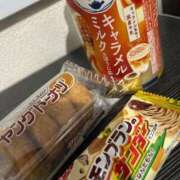 ヒメ日記 2025/11/27 11:42 投稿 木内りんご 全裸美女からのカゲキな誘惑