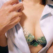 ヒメ日記 2025/12/27 12:00 投稿 しゅり WHITE(ホワイト)