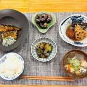 ヒメ日記 2025/10/10 00:05 投稿 桜庭 ひより RANUNCULUS(ラナンキュラス)