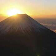 ヒメ日記 2026/01/01 15:13 投稿 一ノ瀬りおん天然【Ⅰ】カップ ファーストクラス ルビー