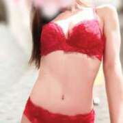 椎名 いろは 褒め言葉は...💓 プルプルオフィスディーバ