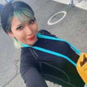 ヒメ日記 2025/08/24 16:52 投稿 有名人【うみにゃん】！ buzz-B