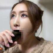 鈴花 〜❤︎ (´□｀)パクッ シャトーペトラ