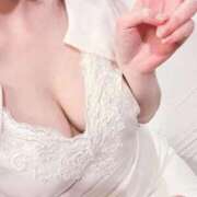 花園　ちか おはようございます♡近頃は… アムアージュ