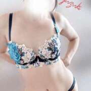 ヒメ日記 2025/07/23 12:29 投稿 ユヅキ On a best（オンナベスト）