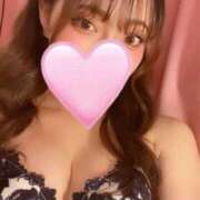 柏原まお いるよ💌 断りきれない美人マッサージ嬢たち