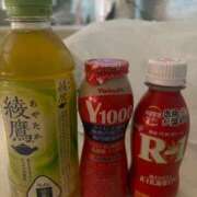 ヒメ日記 2025/08/28 01:52 投稿 こむぎ 帯広黒い金魚