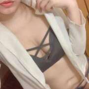 みゆき いっぱい🍼💓 夜這専門発情する奥様たち 難波店