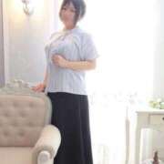 おみこ 😭 人妻㊙︎倶楽部