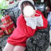 ヒメ日記 2025/12/25 00:45 投稿 ここ 白いぽっちゃりさん