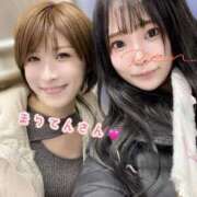 れん 💐素敵なご縁は縁をつなぐ🐈 ノーパンエステ!?絶頂させる天使たち