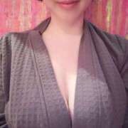 ヒメ日記 2025/09/01 09:43 投稿 なるせ もしも素敵な妻が指輪をはずしたら・・・カーラ