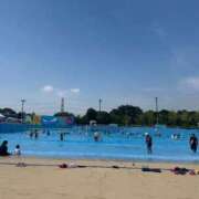 やえか 7月2回目のプール🏊‍♀️ スイカ