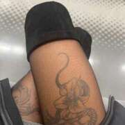 みく おやすみ🎌期間 小岩人妻花壇