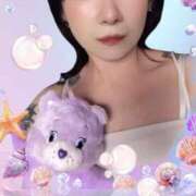 まよ これから出勤します💕 胡蝶蘭