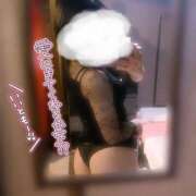 ヒメ日記 2025/11/25 12:33 投稿 もも スチュワーデス